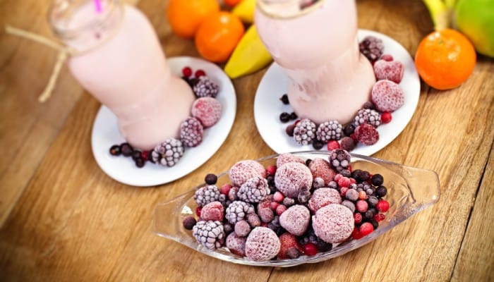 Can you put frozen fruit in a Breville juicer?